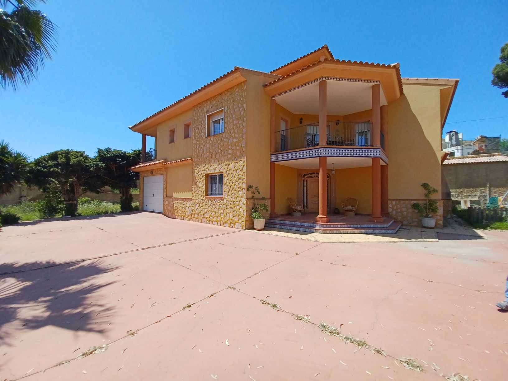 Villa in Cuevas del Almanzora - view 1
