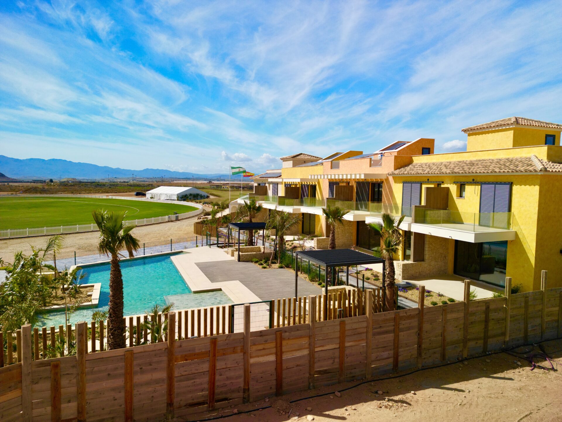 House in La Hoya del Camaino - view 1