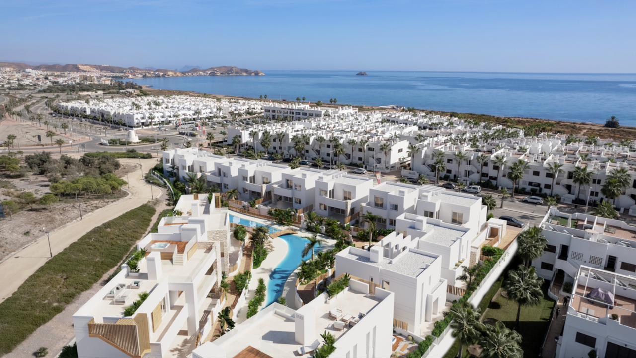 Apartment in Almeria - view 1