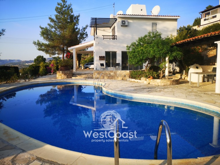 House in Tala - view 1