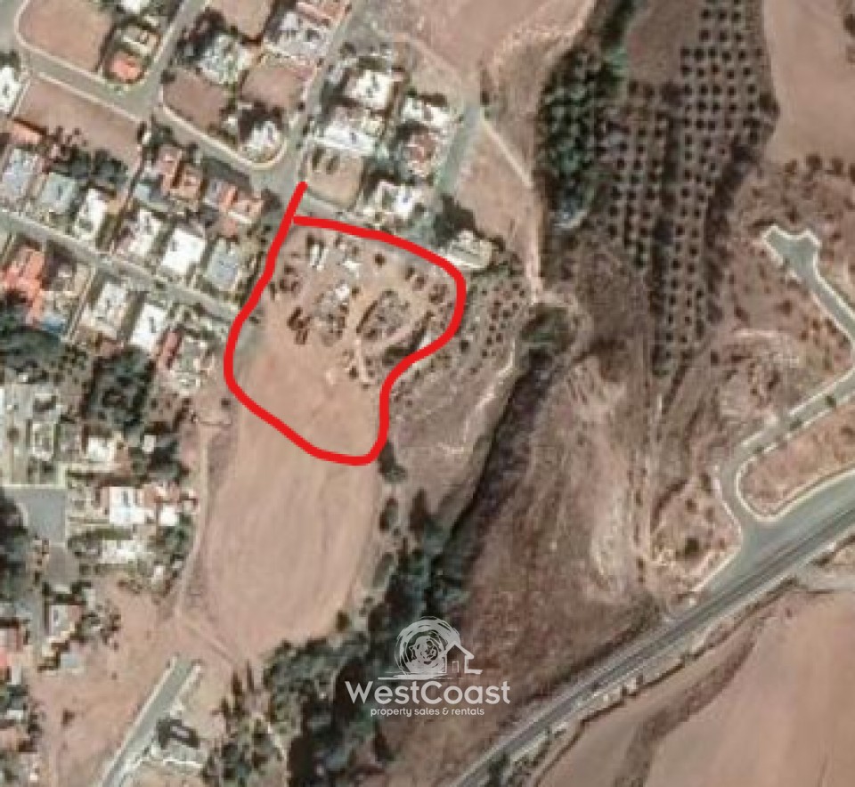 House in Ayios Theodoros - view 1