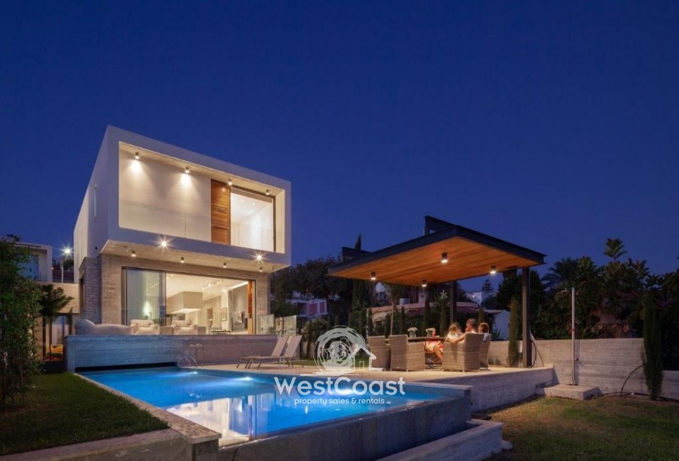 House in Chlorakas - view 1