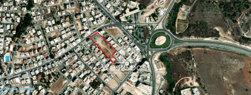 House in Ayios Theodoros - view 1