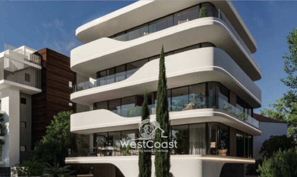 Penthouse in Kato Paphos - view 1