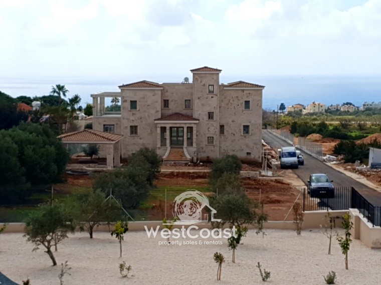 House in Pegeia - view 1