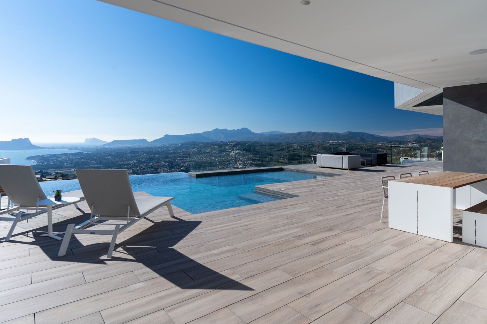 Villa in Benitachell - view 1