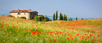 Buying a country house in Italy