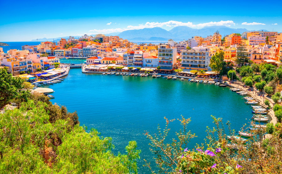 Agios Nikolaos, a picturesque European town 