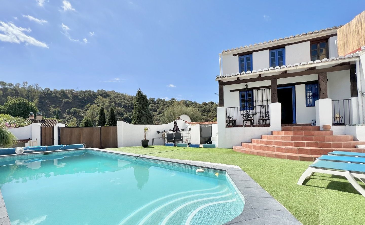 house with a swimming pool