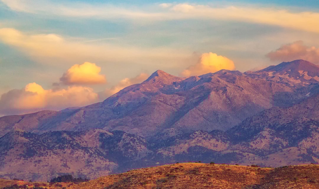 Greek homes with a mountain view