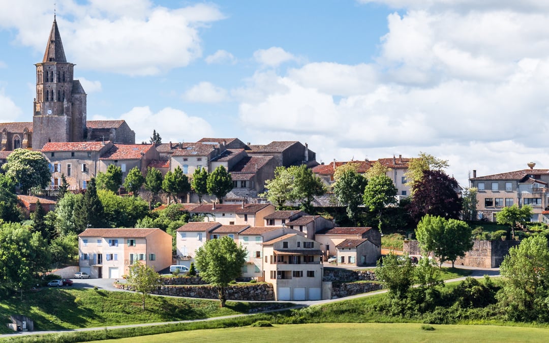The French property market, visa changes & a celebrity home story