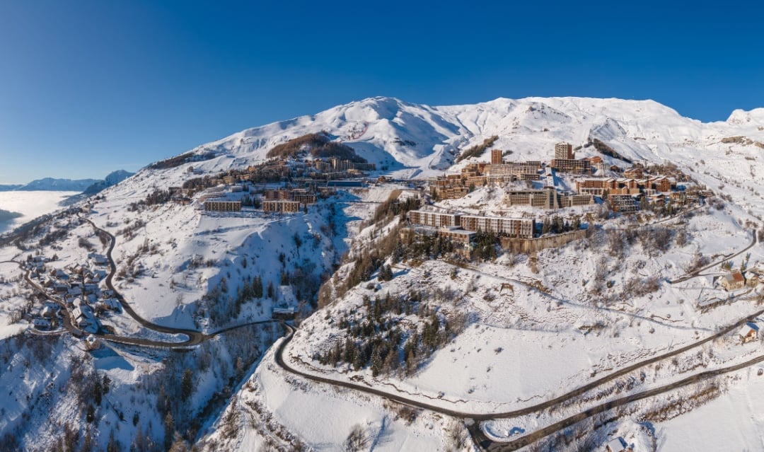 Looking to escape overseas? Perhaps a ski property could work for you…