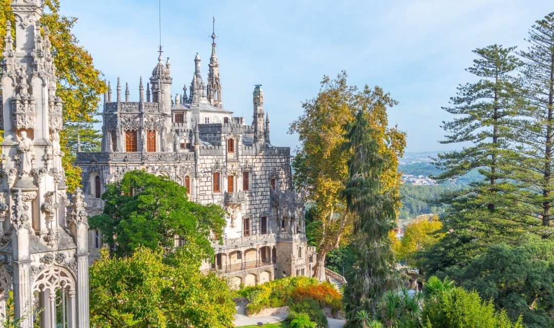 Move to Portugal and live like a royal