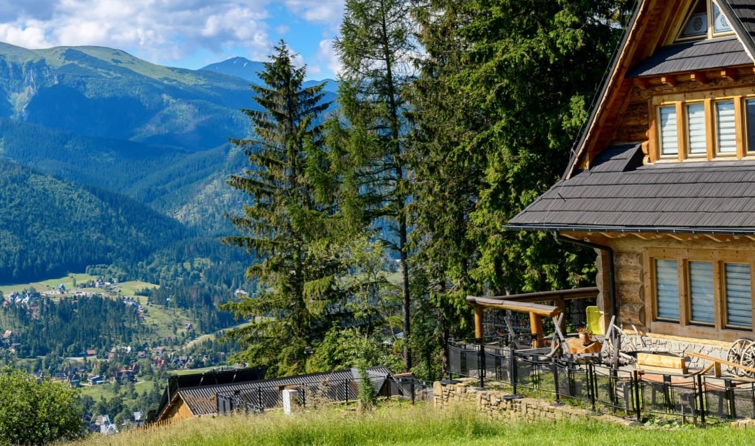 Dual seasonality: how to pick a ski property you can use all year