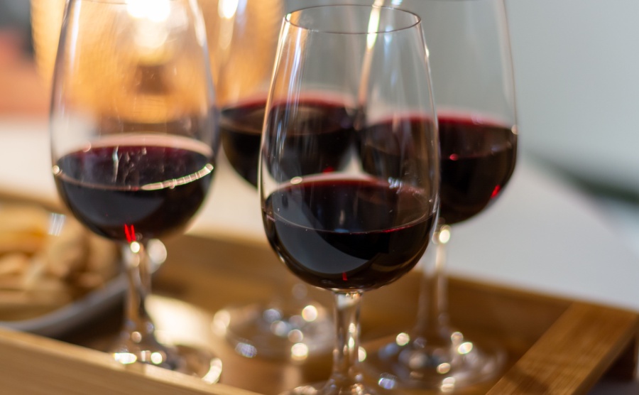 Four glasses of red wine