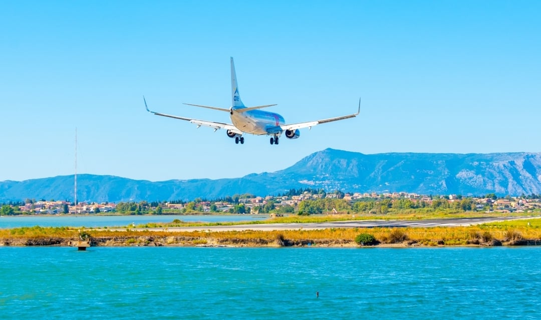 12 Greek islands with direct flights
