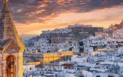 Italian cities 10 minutes from an airport