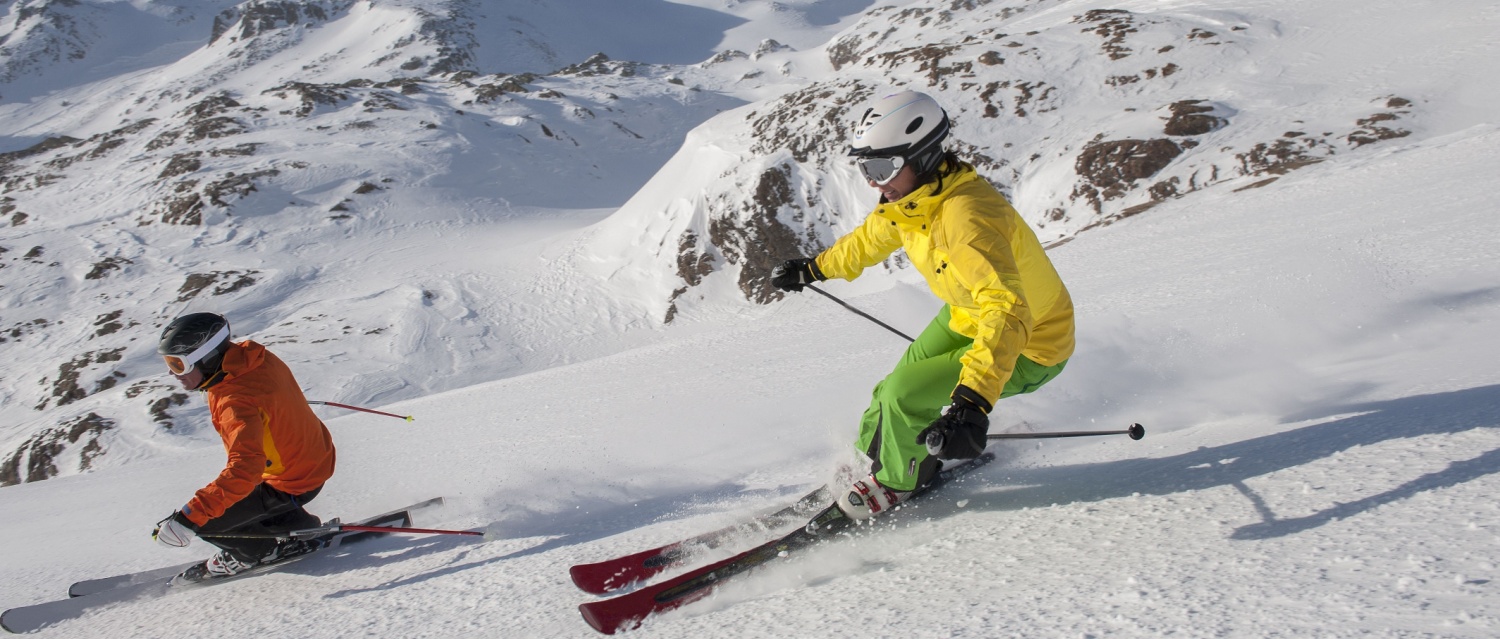 A skier in les deux alpes