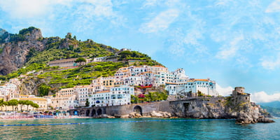 Italy’s coastal highlights: Seaside towns with scenic harbours