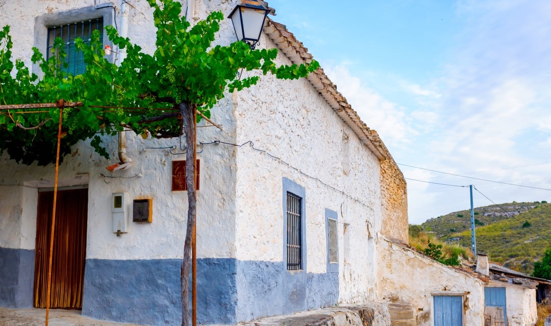 How to find affordable property in Spain