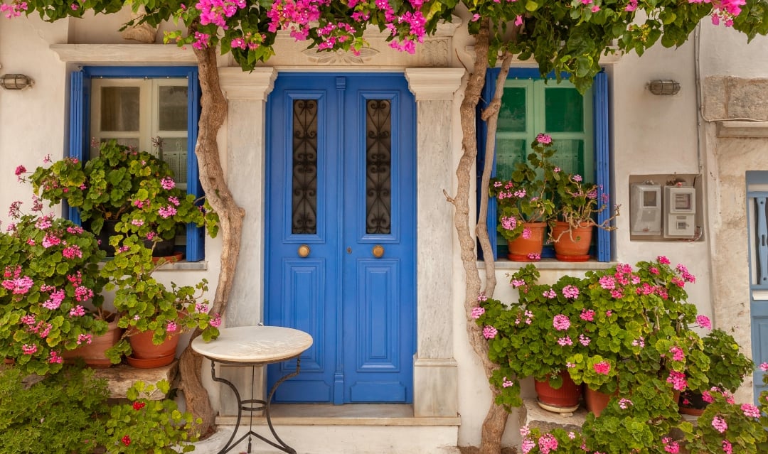 How to make an offer on a Greek property