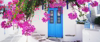 Everything you need to know about finding an estate agent in Greece