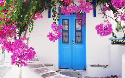 Everything you need to know about finding an estate agent in Greece