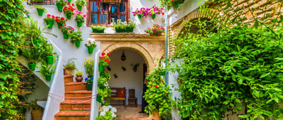Does buying a home in Spain automatically give you residency?