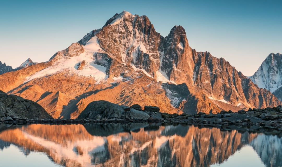 Lake or lift? Buying ski property near Alpine water’s a summer win