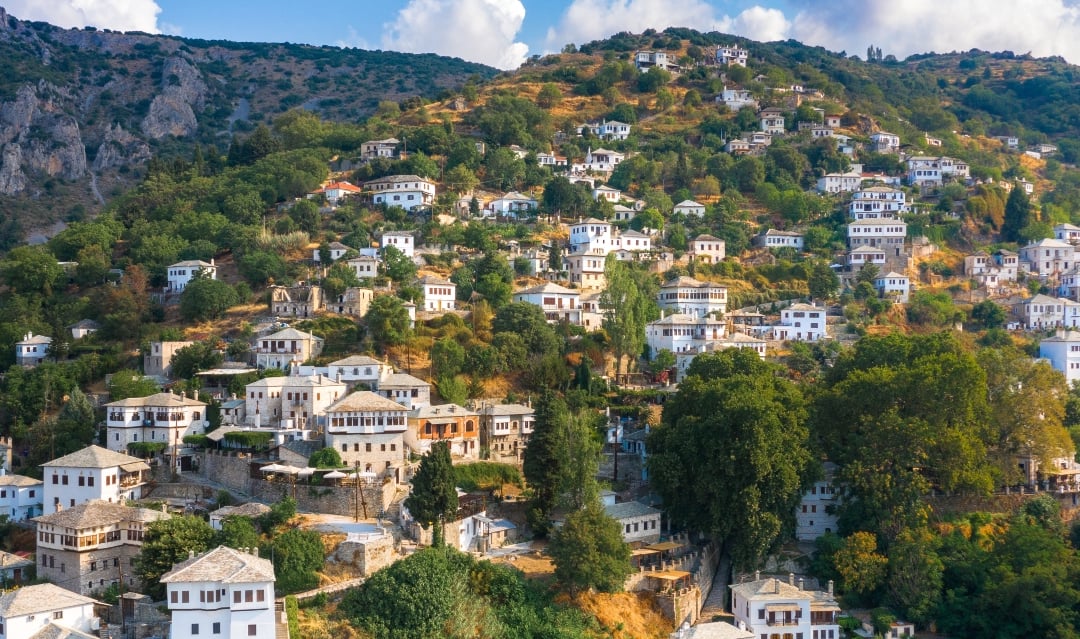How to find an affordable home in Greece