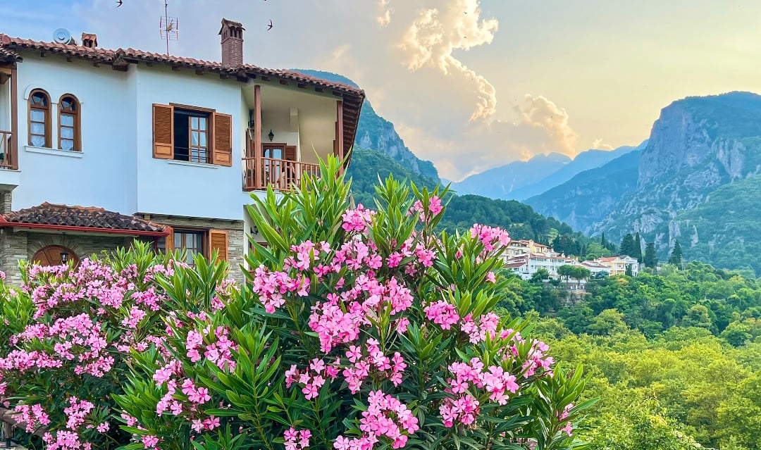 Greek mortgages for overseas buyers