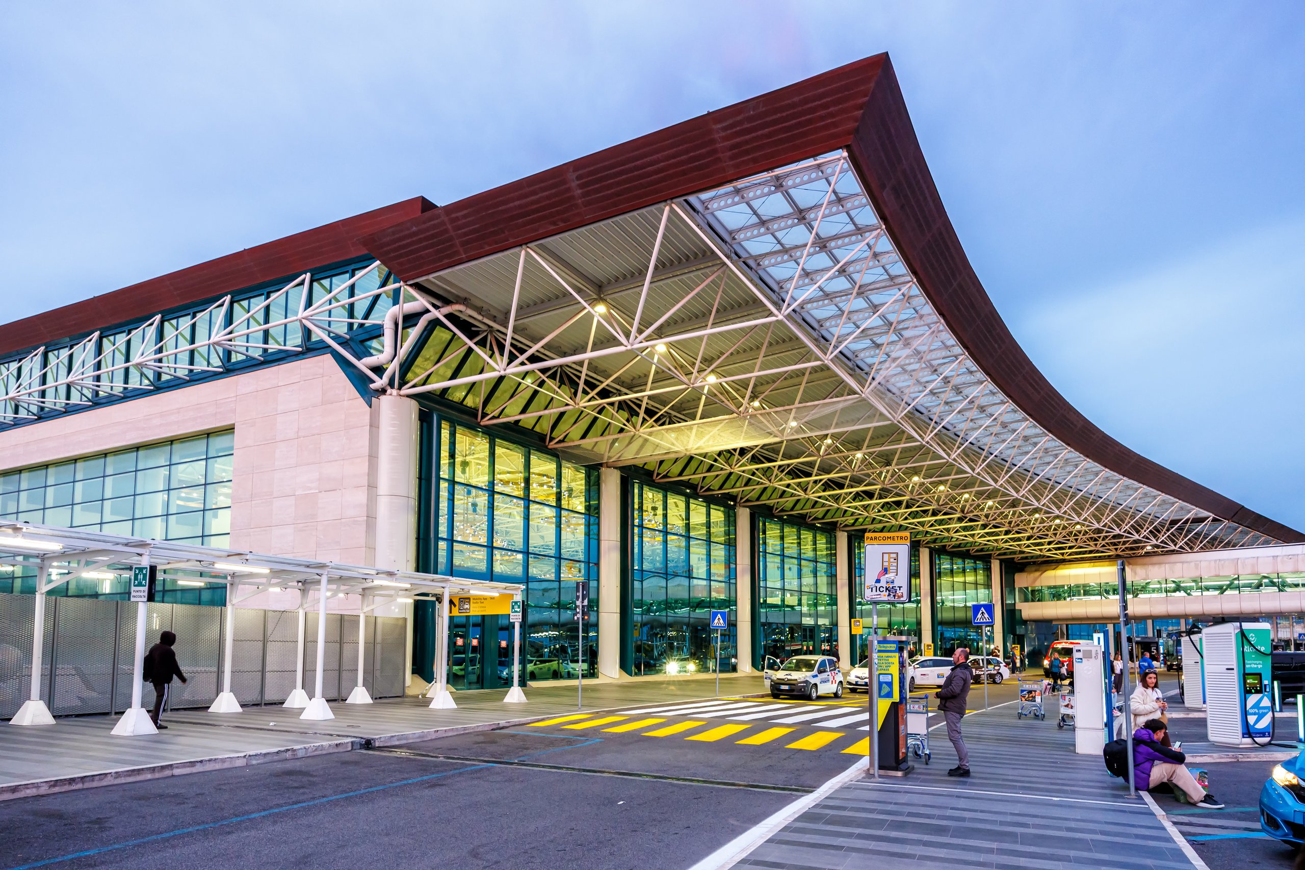 Fresh direct flights to Italy in 2026