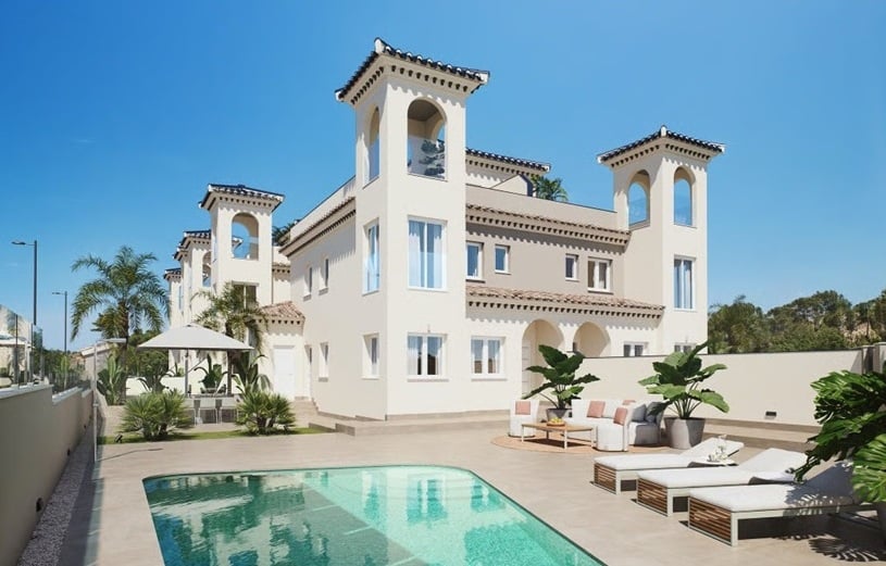 Homes in inland Costa Blanca offer a more peaceful location and traditional Spanish lifestyle than the more touristy coastal resorts