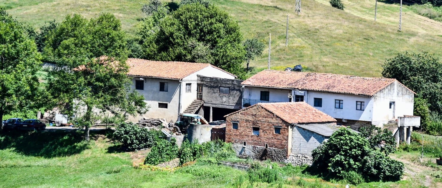 Building property in Portugal in 2026: land, permits and costs