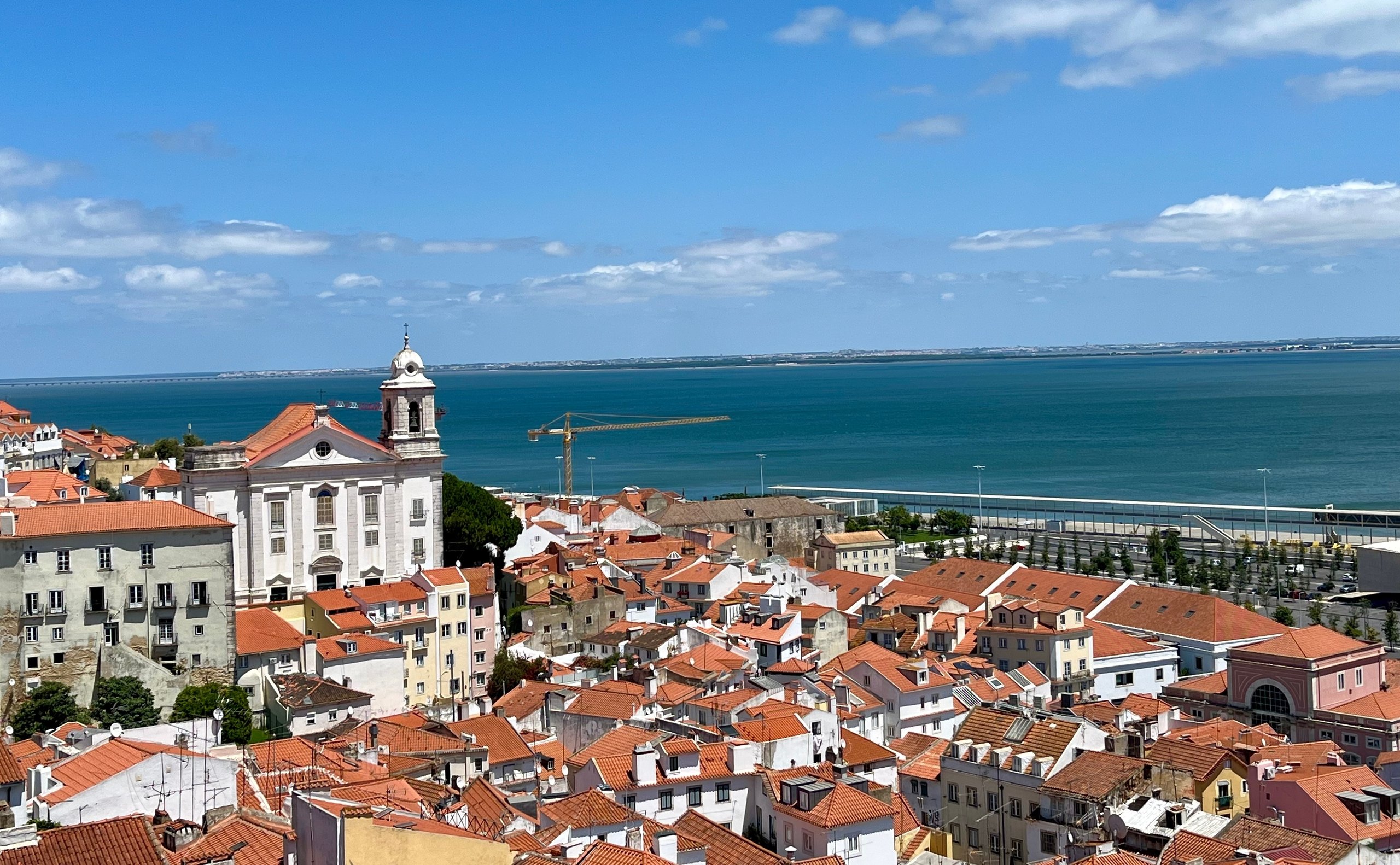 Affordable places to buy within an hour of Lisbon