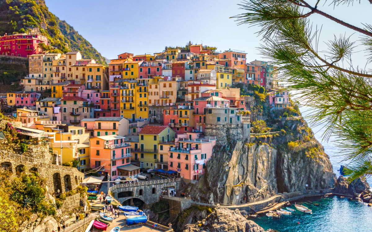      Explore our Italian real estate portal
