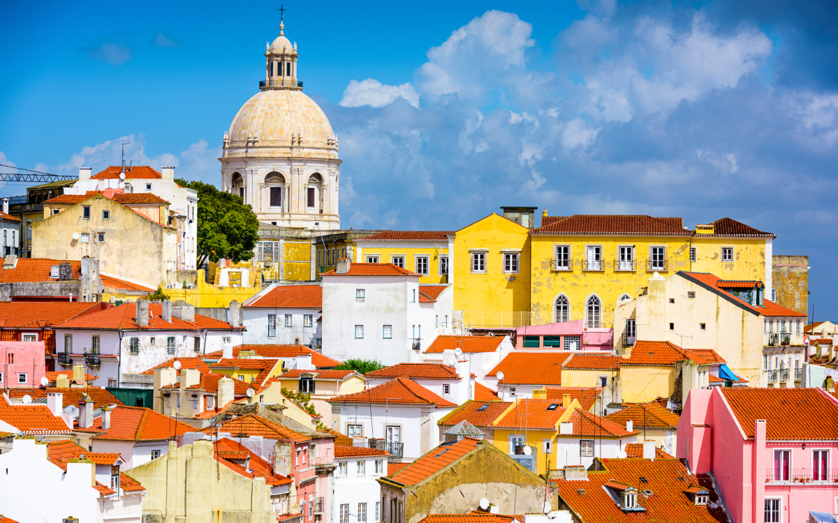 Search our Portugal real estate portal now
