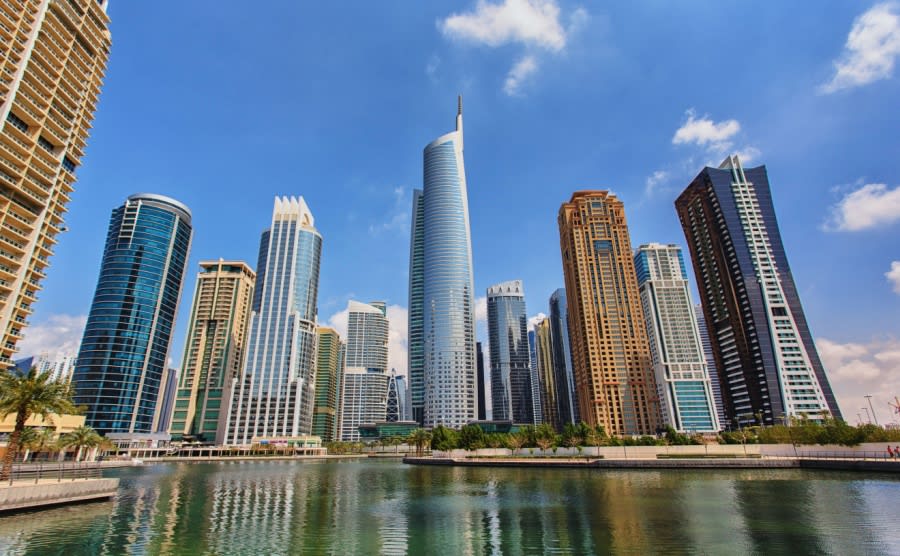 Where to buy in Dubai - Jumeirah Lakes Towers
